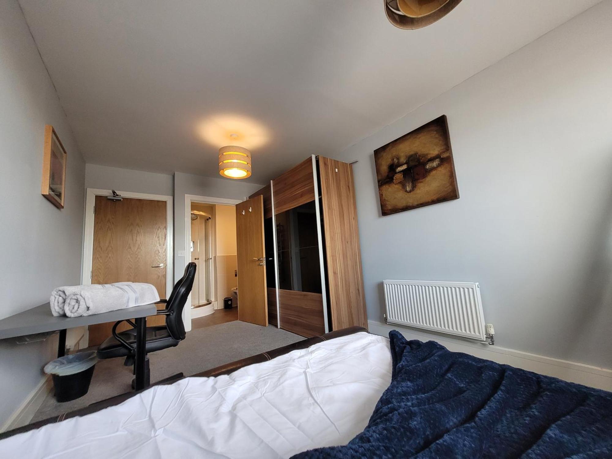 Lesley Court- A Lovely Spacious 2 Bedroom Apartment By Catchpole Stays Chelmsford Dış mekan fotoğraf